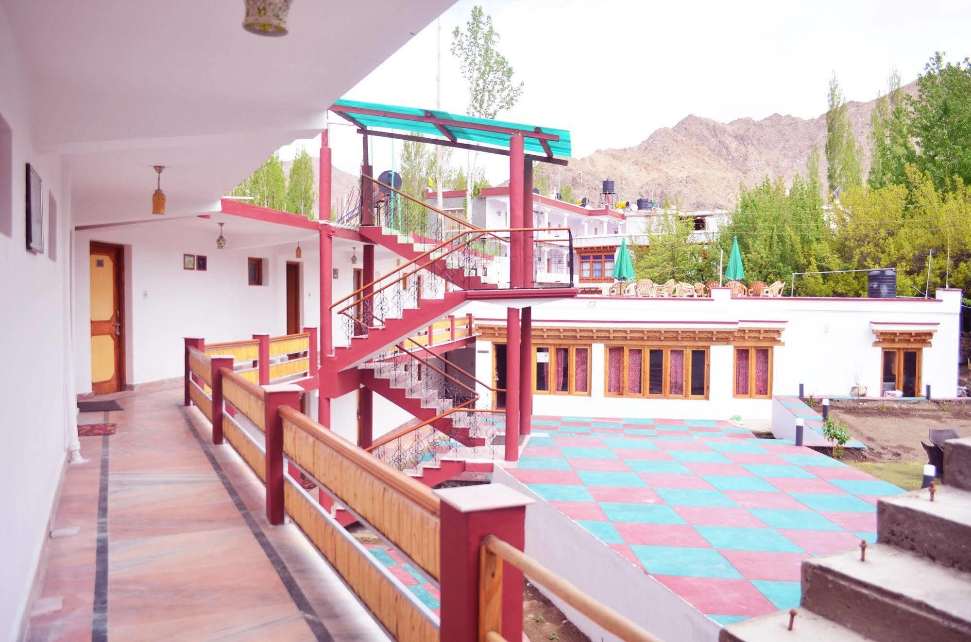 Beyond Stay - Kanika Himalayan View Leh Luaran gambar